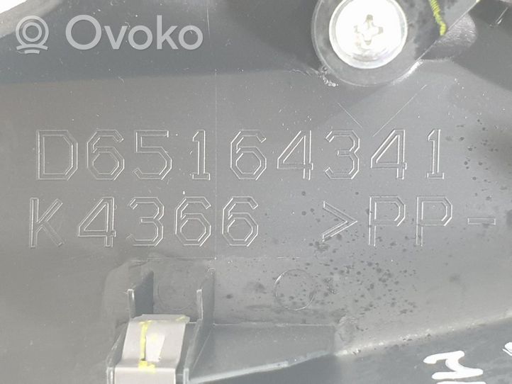 Dacia Duster Osłona dźwigni hamulca ręcznego skóra / tkanina D65164341