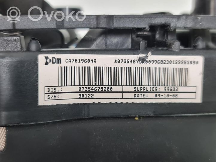 Fiat Qubo Poduszka powietrzna Airbag kierownicy 07354678200