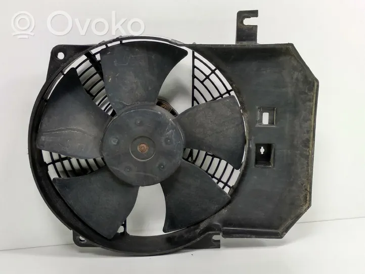 Audi 100 S4 C4 Ventilateur de refroidissement de radiateur électrique 8821008120