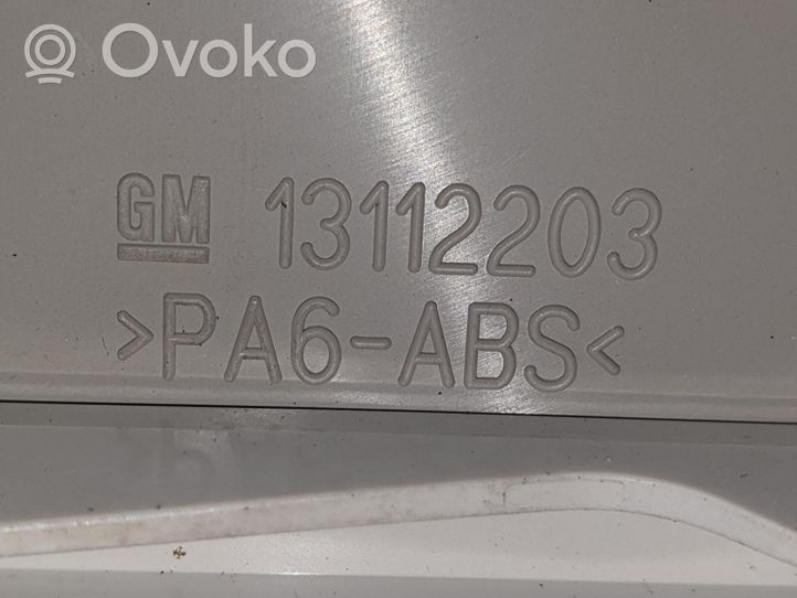 Nissan Almera Tino Kattokonsolin valaisinyksikön koristelista 13112203