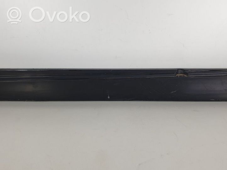 BMW 5 F10 F11 Rivestimento sottoporta/minigonna laterale 51777184773LH