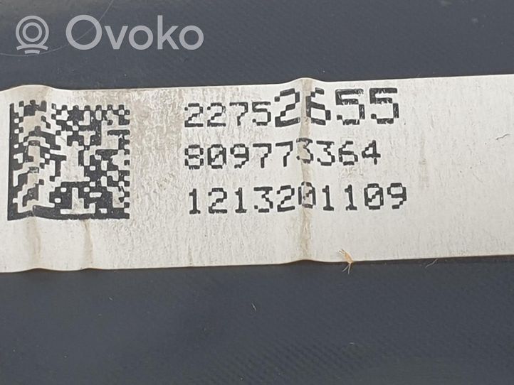 Opel Ampera Schowek deski rozdzielczej 22752655