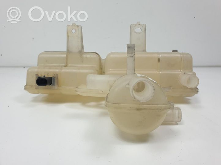 Opel Ampera Vase d'expansion / réservoir de liquide de refroidissement 22921161