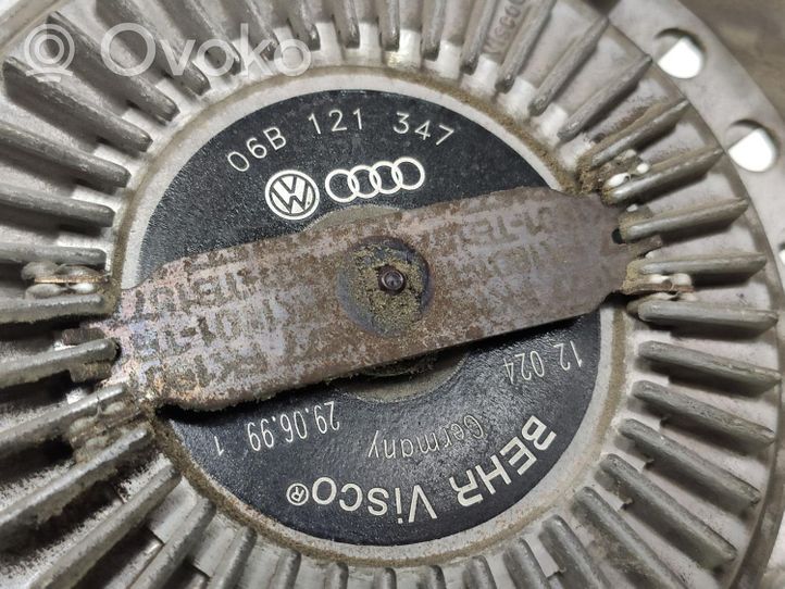 Audi A4 S4 B5 8D Viskoottisen puhaltimen kytkin 06B121347