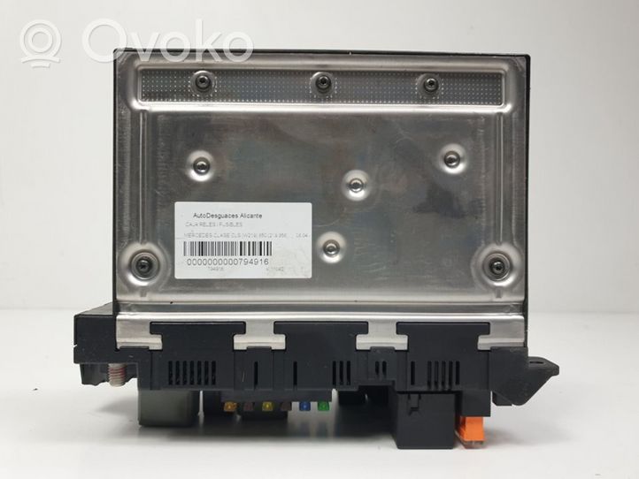 Mercedes-Benz CLS C218 AMG Module de fusibles 2115453801