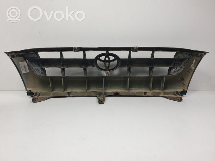 Toyota Hilux (AN10, AN20, AN30) Griglia anteriore 5310035800