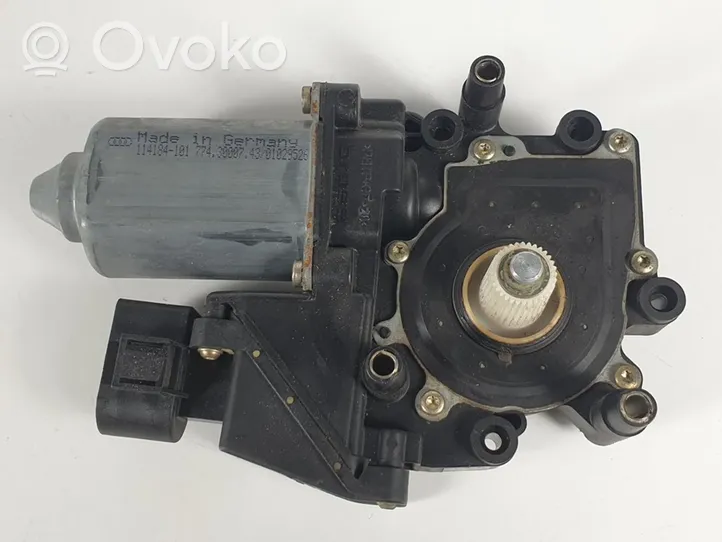 Hyundai i10 Moteur de lève-vitre de porte avant 114184101