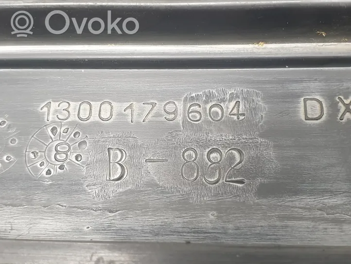 Peugeot Boxer Etupuskurin kulmaosan verhoilu 1300179604DX