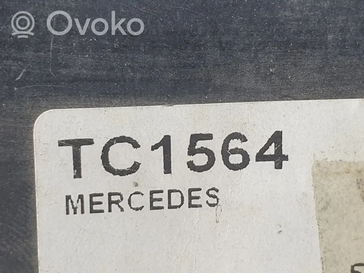 Mercedes-Benz Vito Viano W639 Etukuulanivel TC1564