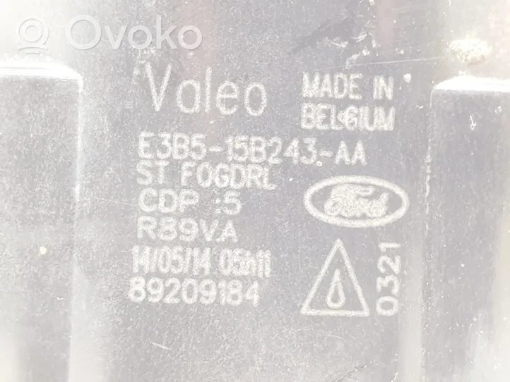Ford Ecosport Światło przeciwmgłowe przednie E3B515B243AA