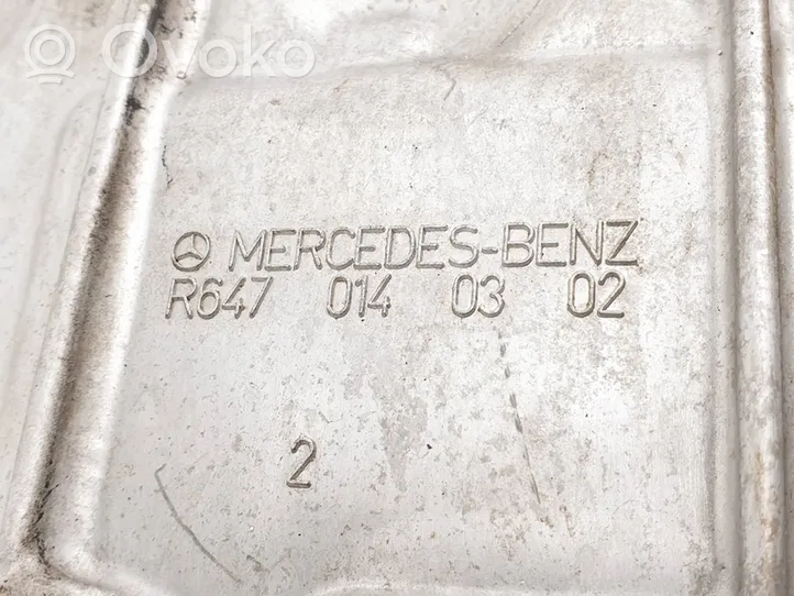 Mercedes-Benz CLK A209 C209 Öljypohja R6470140302