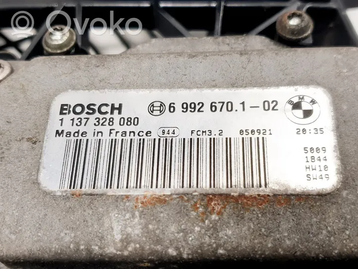 BMW 3 E46 Elektryczny wentylator chłodnicy 6992670102