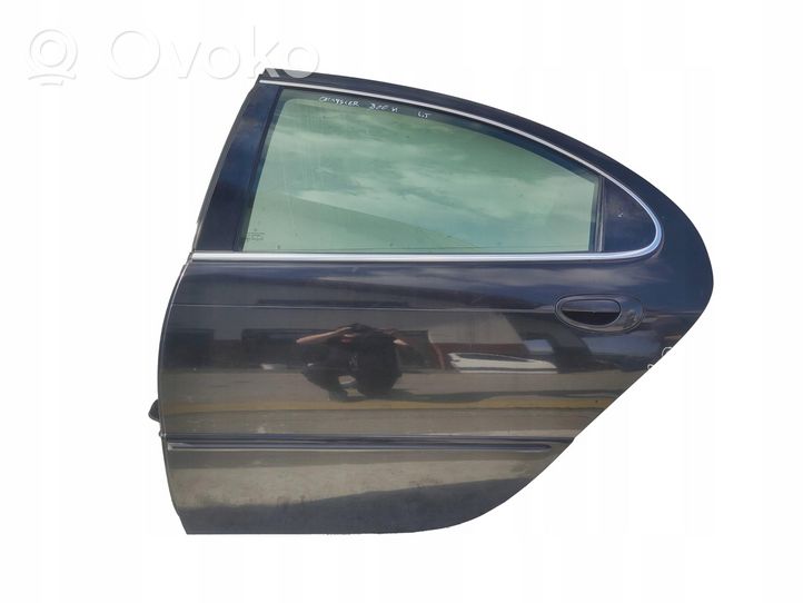 Chrysler Stratus II Rear door 