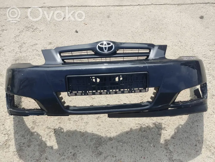 Toyota Corolla E120 E130 Zderzak przedni ZDERZAK