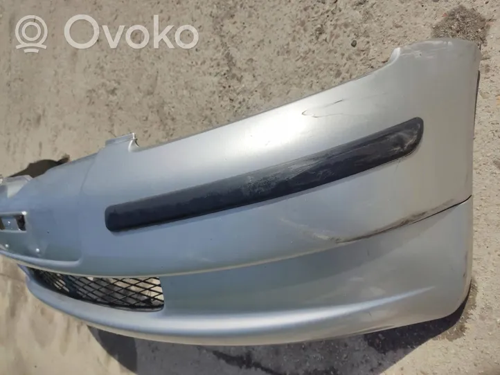 Toyota Yaris Front bumper ZDERZAK