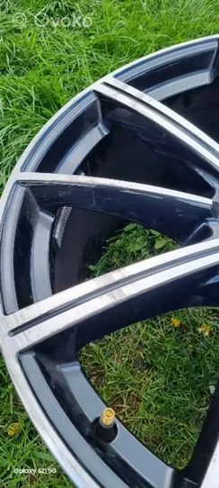 Audi Q7 4M R21 alloy rim 