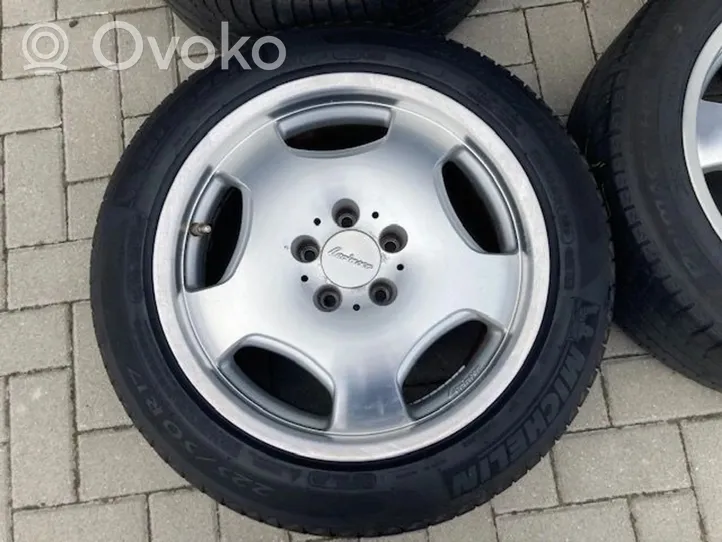 Mercedes-Benz Vito Viano W638 R17 alloy rim 