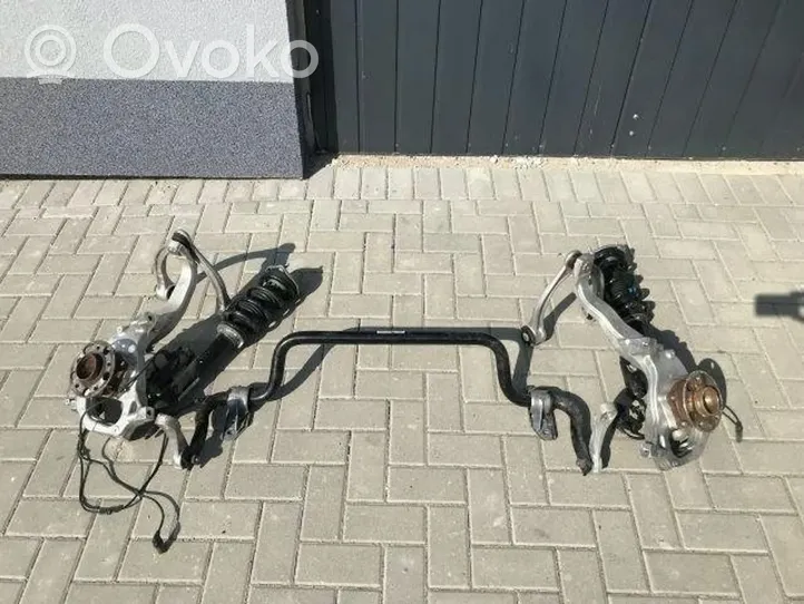 Mercedes-Benz C AMG W205 Aizmugurējais aktīvais stabilizators 