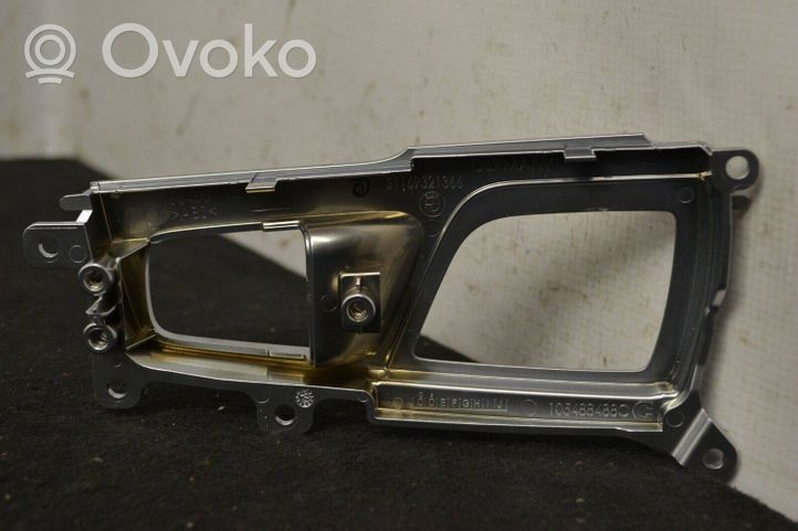 BMW 7 G11 G12 Osłona dźwigni hamulca ręcznego 51169321366