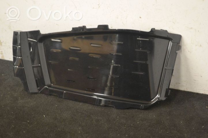 BMW 7 G11 G12 Front bumper corner part panel trim 8076416