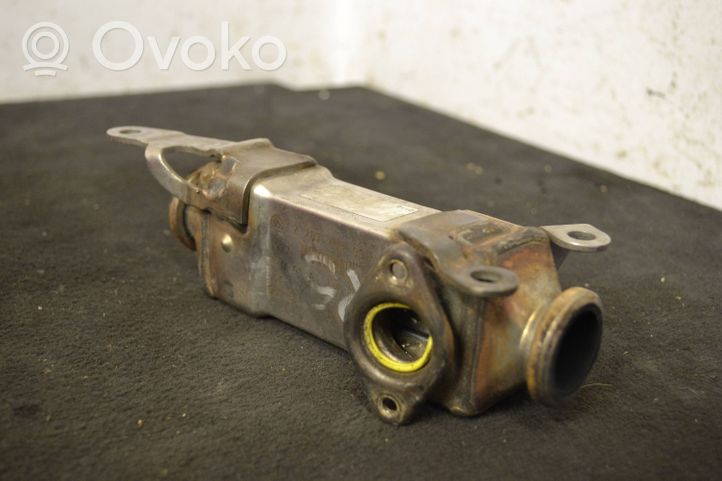 BMW 7 E38 EGR aušintuvas 7787404