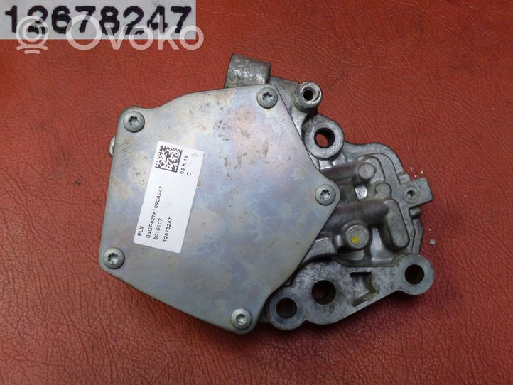 Opel Astra K Vacuum pump 12678247