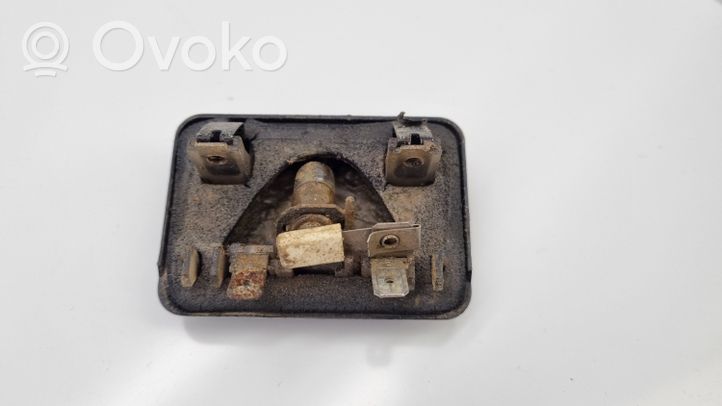 Volvo 740 Lampa oświetlenia tylnej tablicy rejestracyjnej 22821R4