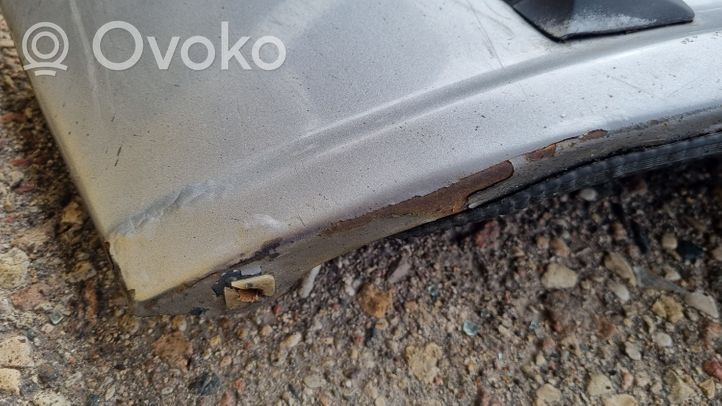 Volvo 740 Błotnik przedni 