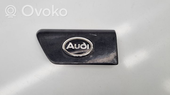 Audi 80 90 B3 Lokasuojan lista (muoto) 895853507