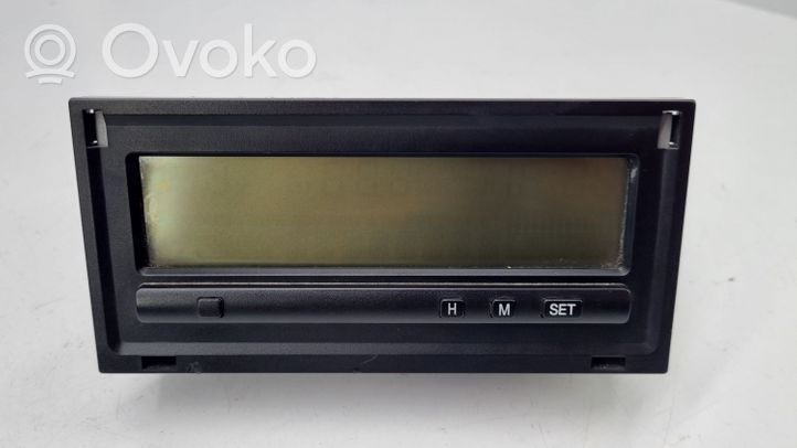 Mitsubishi Carisma Monitori/näyttö/pieni näyttö MR381288