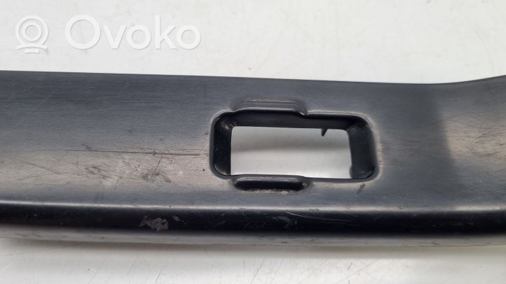 Nissan Patrol Y60 Support bouton lève vitre porte arrière 8096026J00