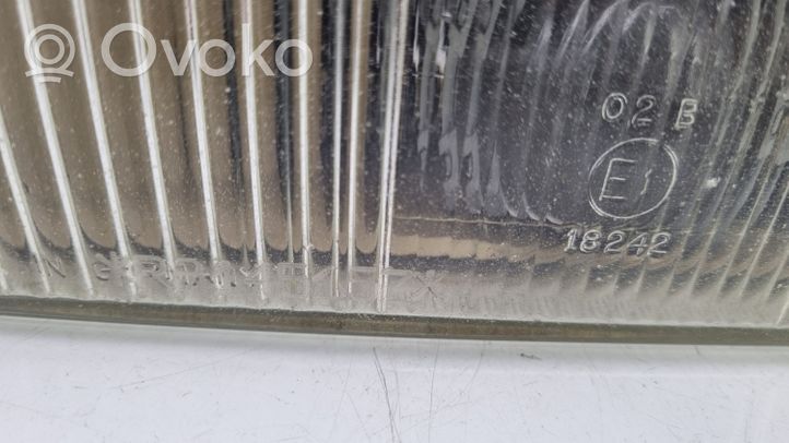 Audi 80 90 S2 B4 Feu antibrouillard avant 13252700