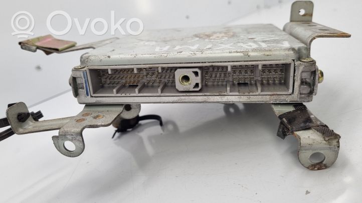 Nissan Maxima Sterownik / Moduł ECU 2371046U11