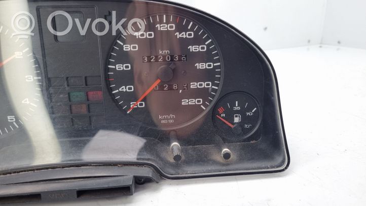 Audi 80 90 B3 Speedometer (instrument cluster) 893919033BA