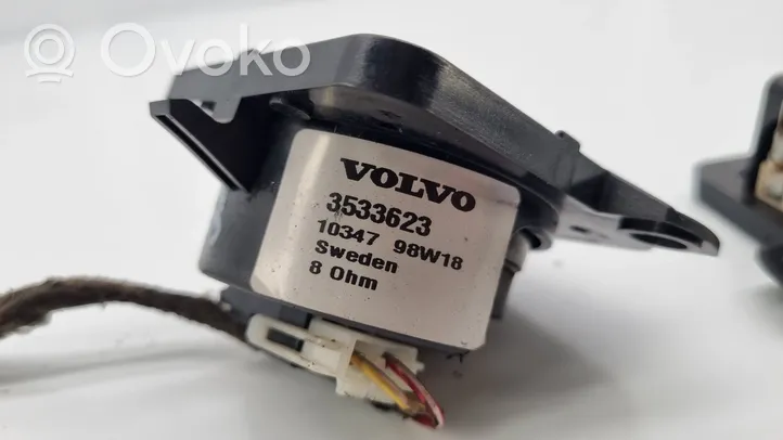 Volvo S70  V70  V70 XC Garsiakalbis panelėje 3533623