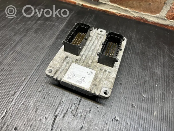 Fiat 500 Unité de commande, module ECU de moteur 51966062