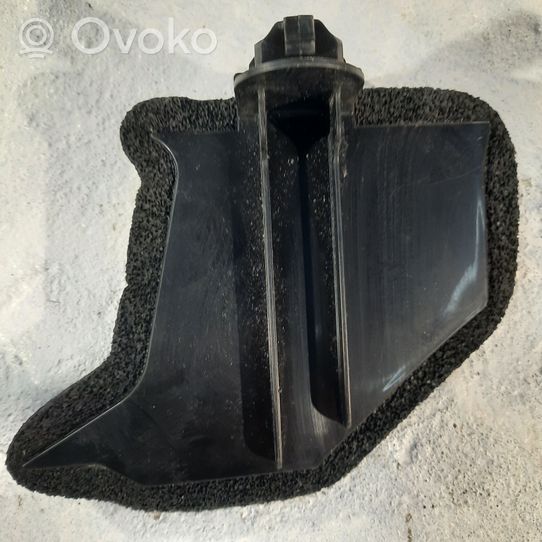 Toyota RAV 4 (XA40) Wlot / Kanał powietrza intercoolera 5315342010