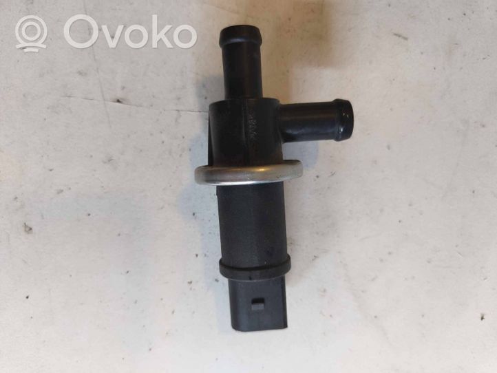 Volkswagen Touareg I Electromagnetic valve 7L0906518