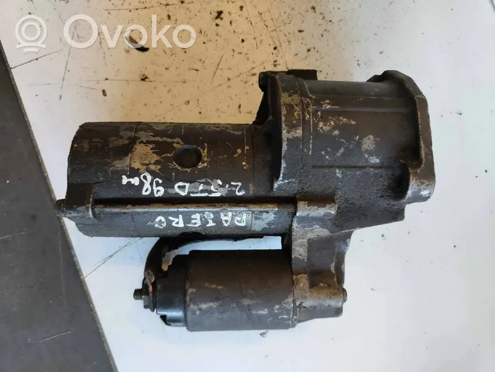 Mitsubishi Pajero Starter motor 