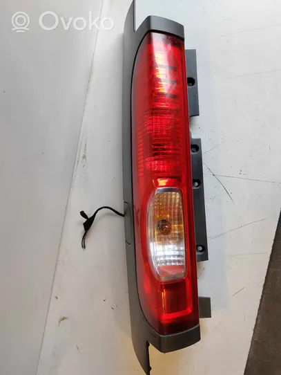 Nissan Primastar Lampa tylna 265A60118R