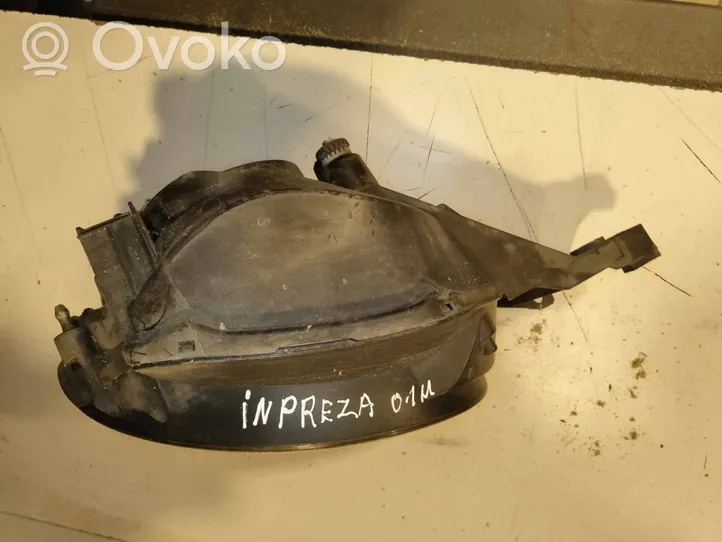 Subaru Impreza II Lampa przednia 