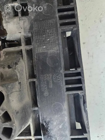 Volkswagen Jetta VI Boîte de batterie 1K0915333