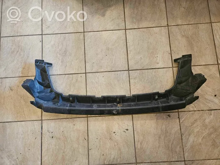 Volkswagen Touareg I Radiateur panneau supérieur d'admission d'air 716807699B