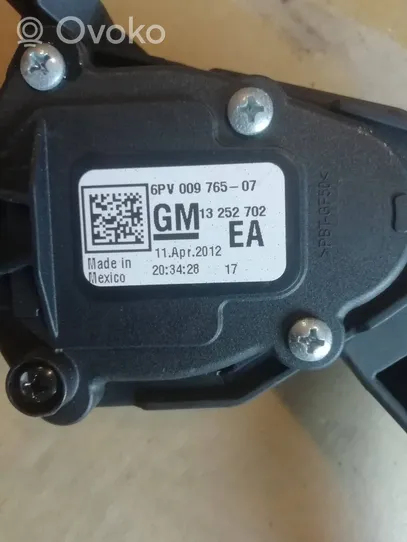 Chevrolet Volt I Gaspedal 13252702