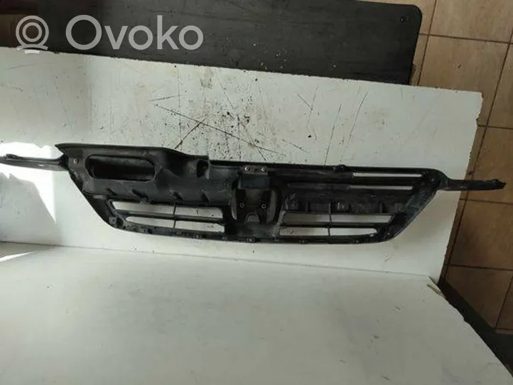 Honda CR-V Grille de calandre avant 