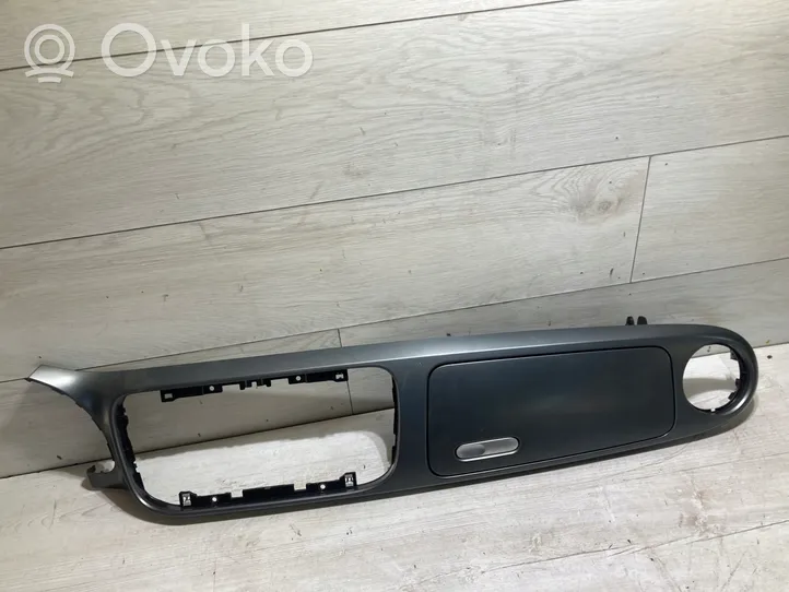 Volkswagen Beetle A5 Rivestimento del vano portaoggetti del cruscotto 5C1858342A