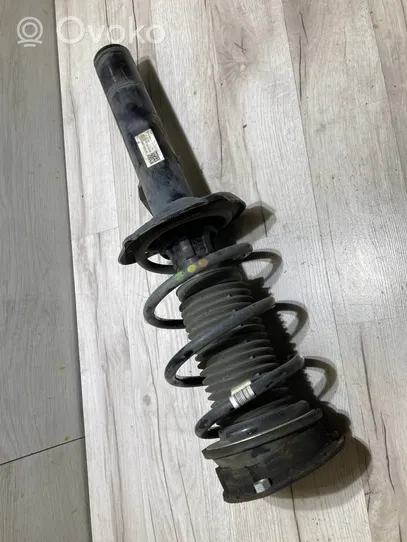 Audi Q2 - Front shock absorber with coil spring 5q0143031hj