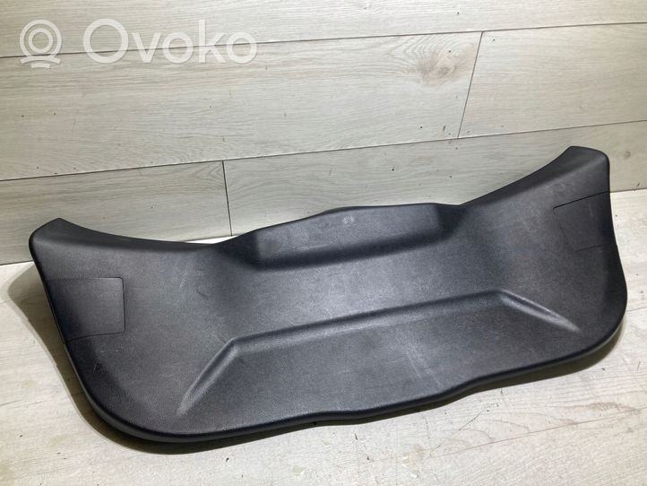 Toyota Yaris Garniture de couvercle de coffre arriere hayon 647800d10