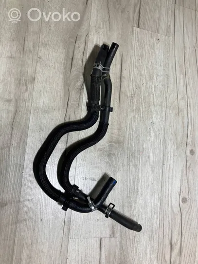 Toyota Hilux VIII Tuyau d'alimentation conduite de carburant 