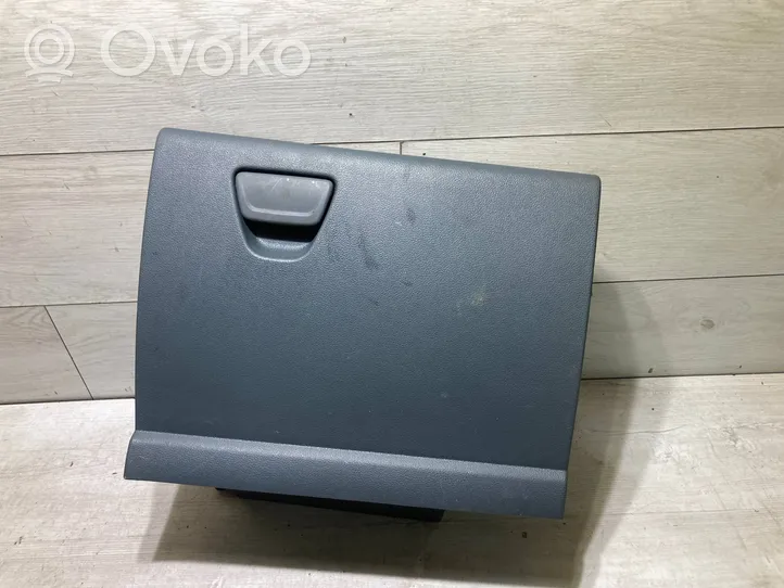 Ford C-MAX II Glove box AM51R06044ccw